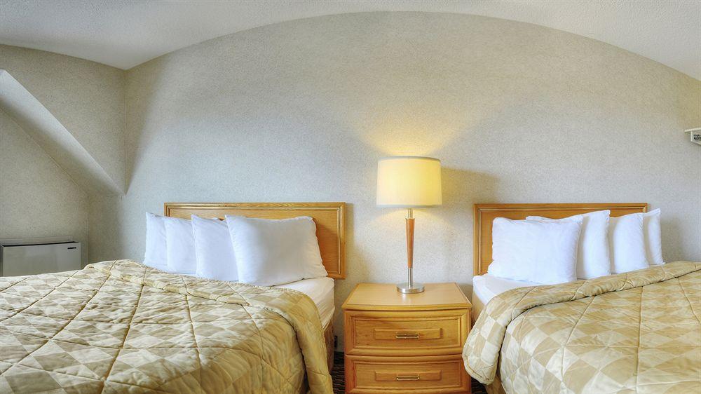 Comfort Inn Riviere-Du-Loup Exterior photo