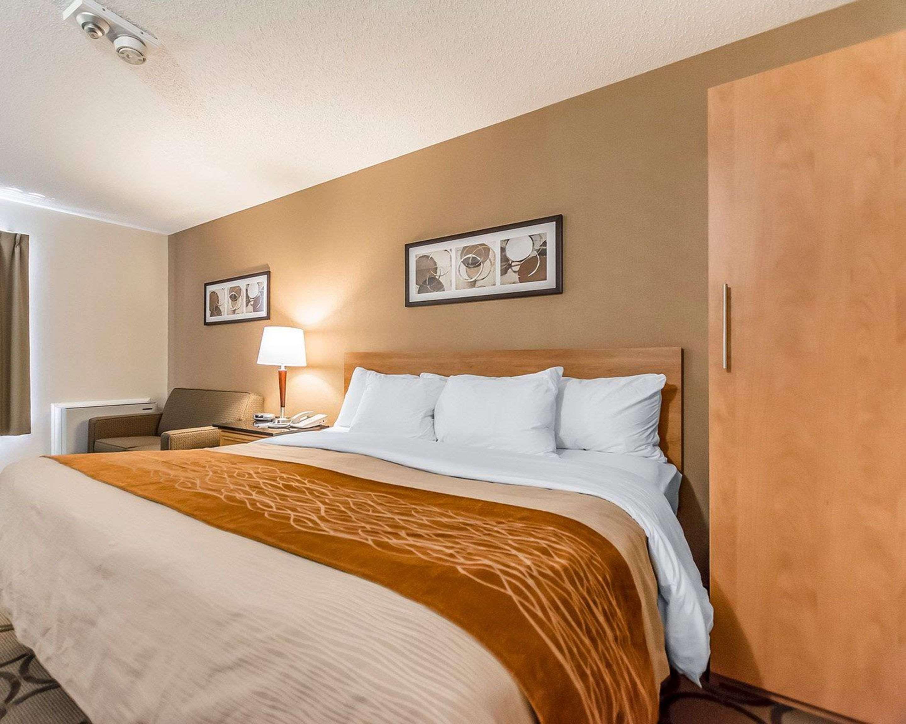 Comfort Inn Riviere-Du-Loup Exterior photo